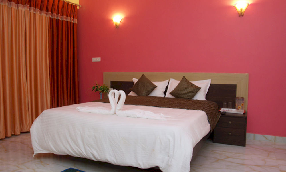 Rbr Suites Calangute Exterior foto