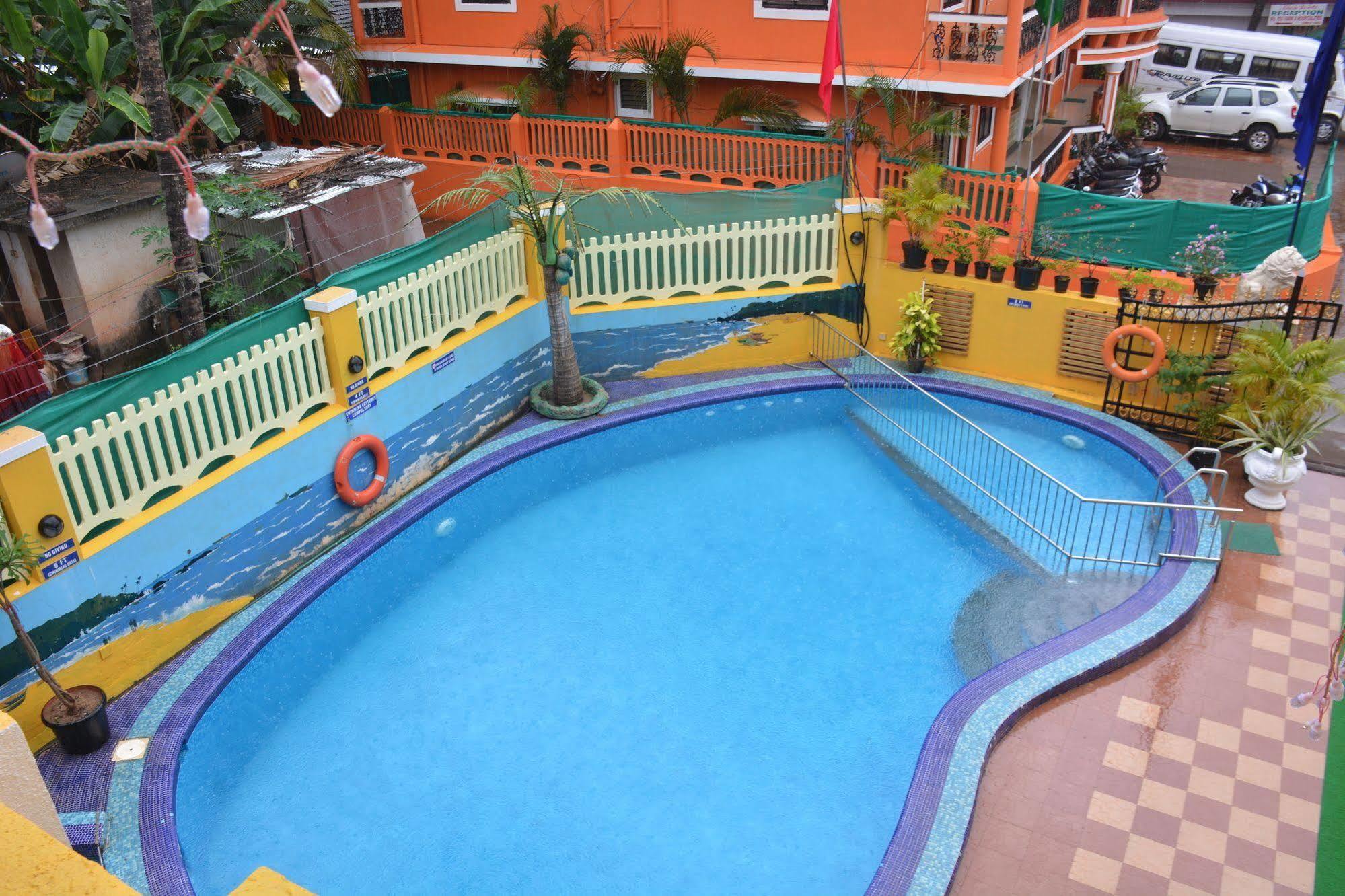 Rbr Suites Calangute Exterior foto