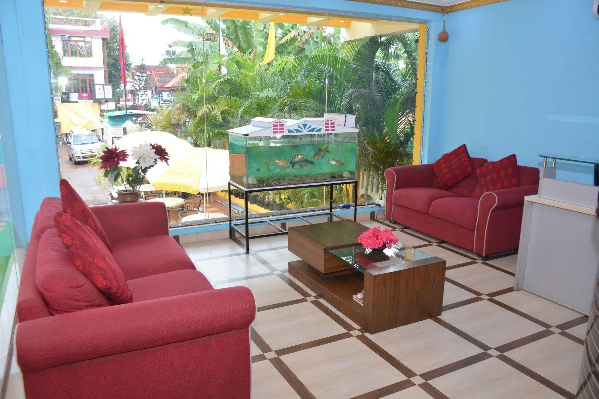 Rbr Suites Calangute Exterior foto